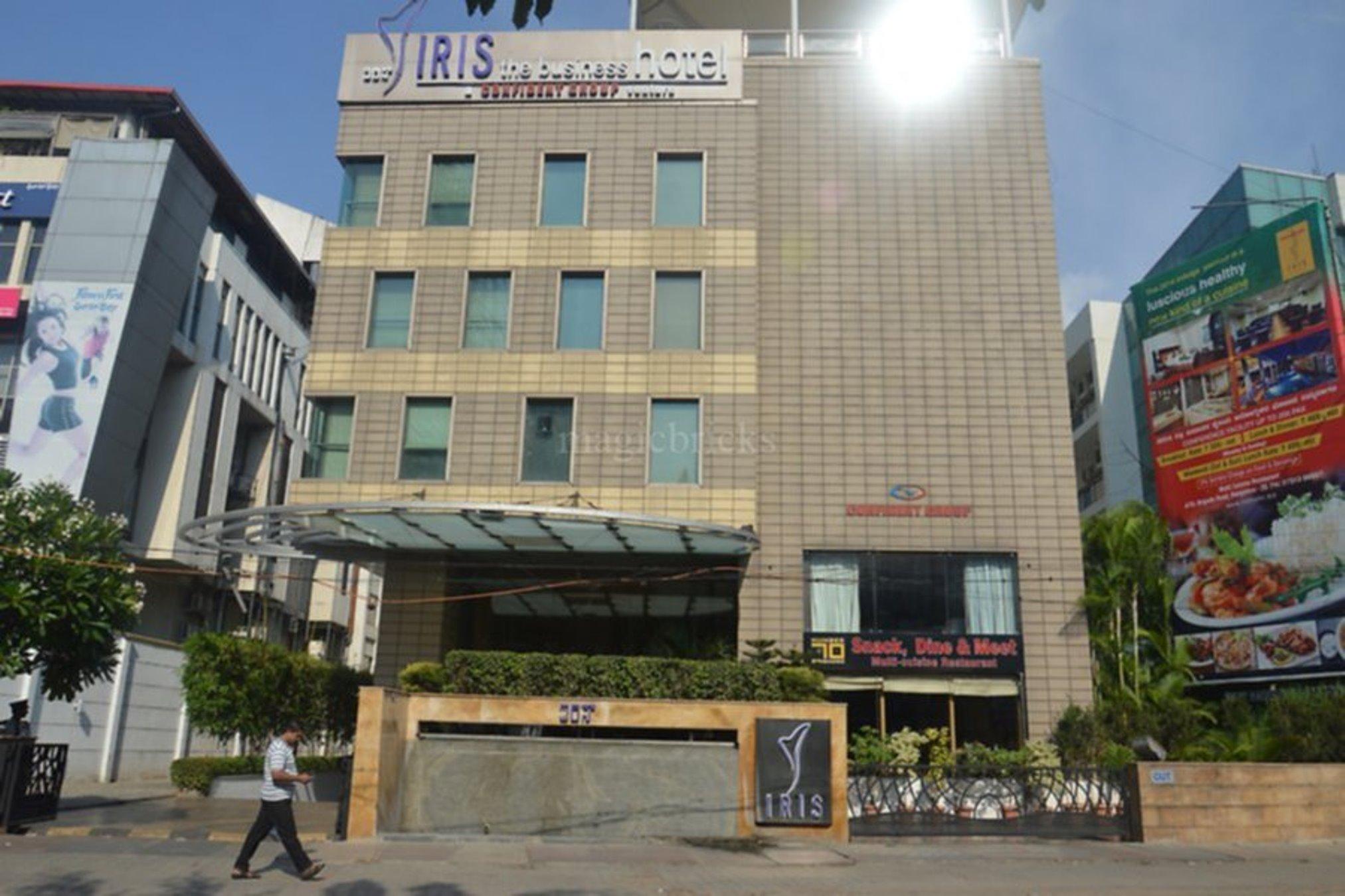 Iris The Business Hotel Bangalore Exterior photo