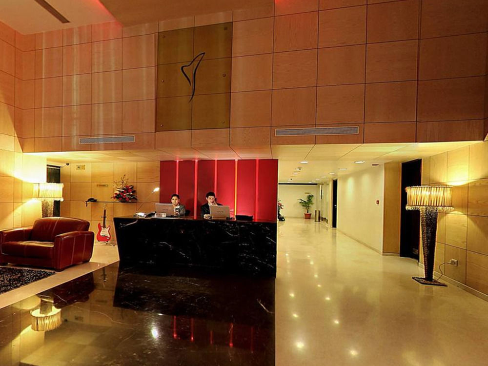 Iris The Business Hotel Bangalore Exterior photo